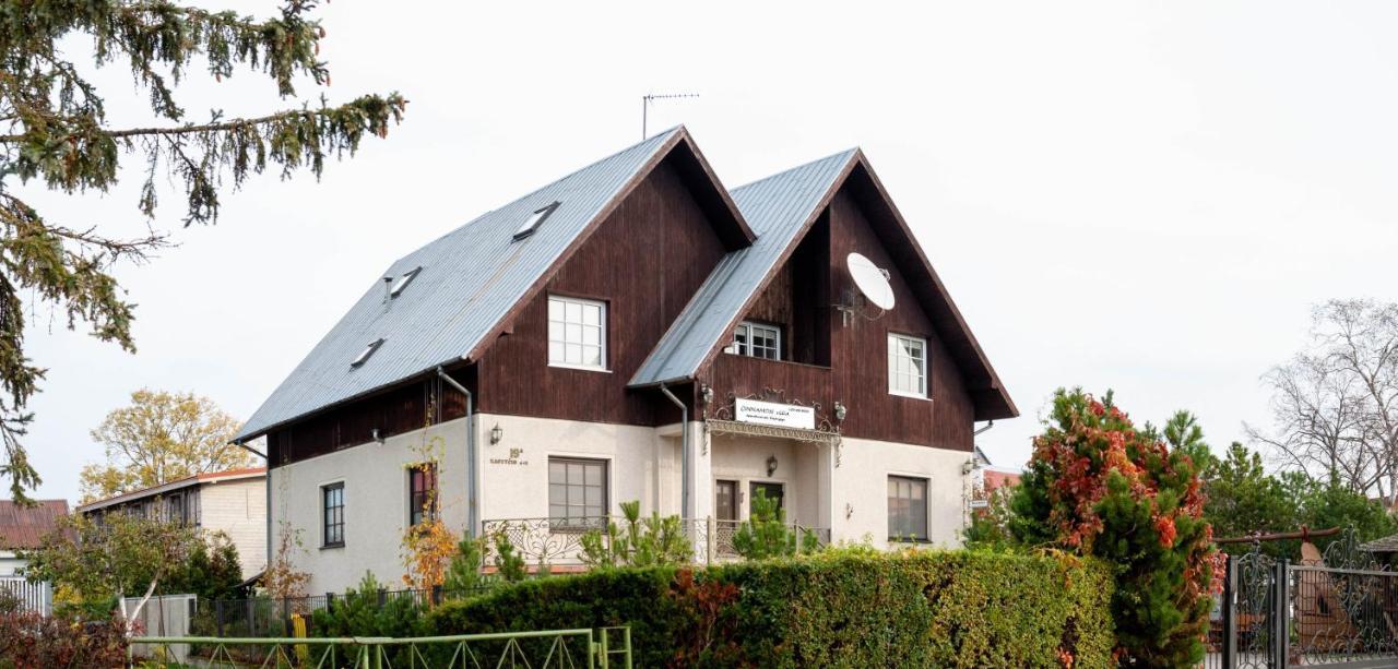 Cinnamon Villa Palanga Exterior foto